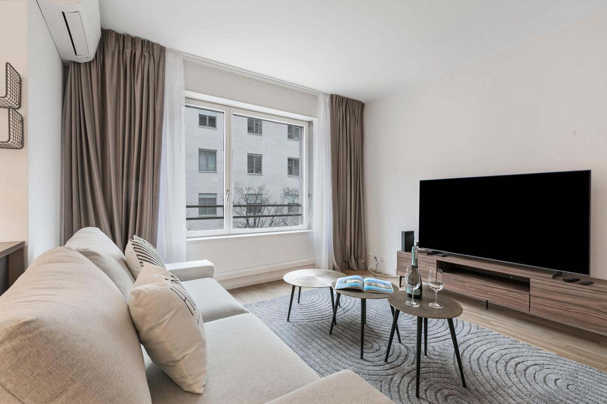 Novos Contrada - Happy Apartment *